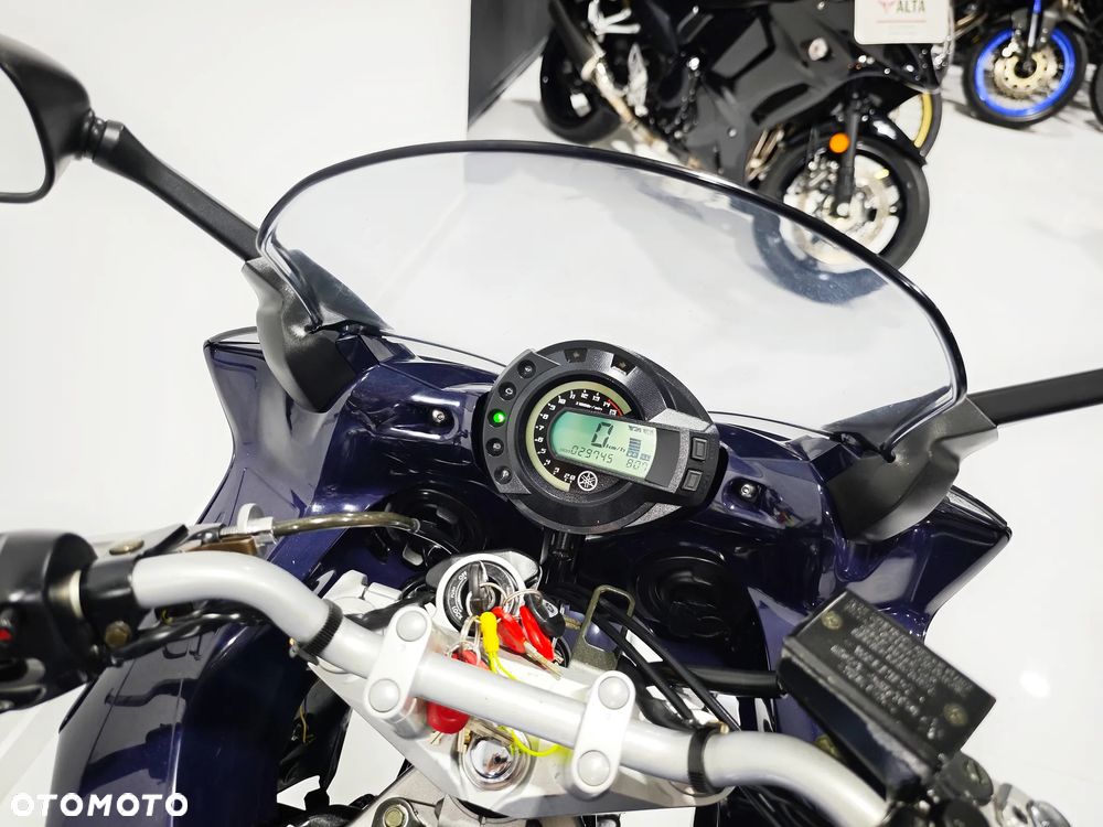 Yamaha FZ - 5