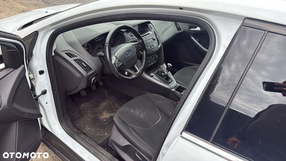 Ford Focus 1.5 EcoBoost Start-Stopp-System Business Edition - 10