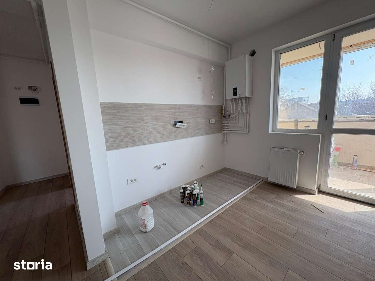 Apartament 3 camere, metrou Aparatorii Patriei — fotografia 3