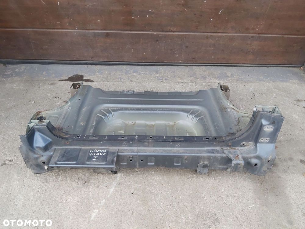 Suzuki Grand Vitara II JT podłoga pas tylny wanna tył - 3