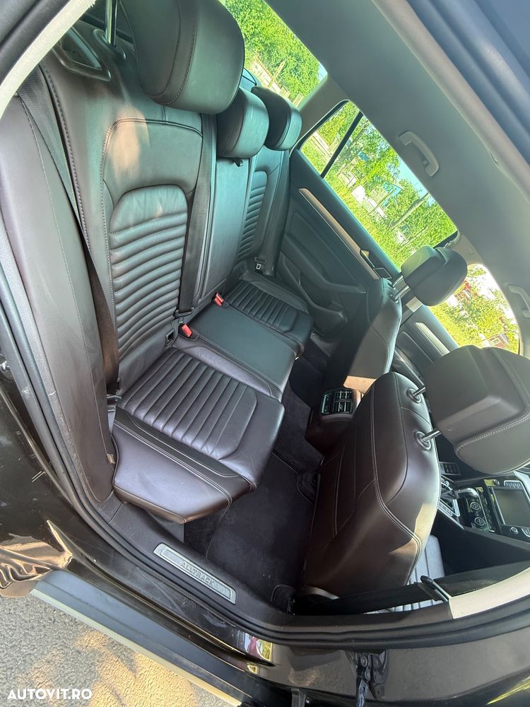 Volkswagen Passat - 6