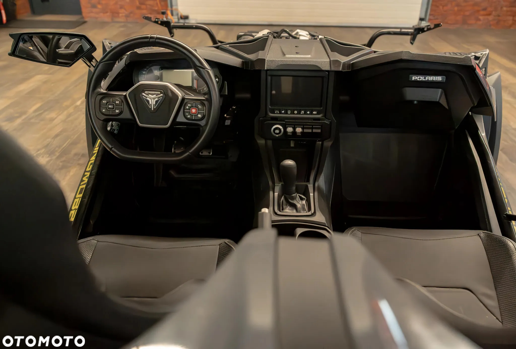 Polaris Inny - 10