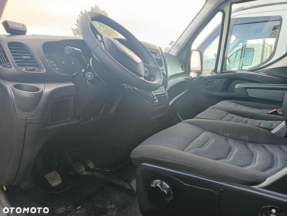 Iveco 35C14, 35C13, 35C12 - 12