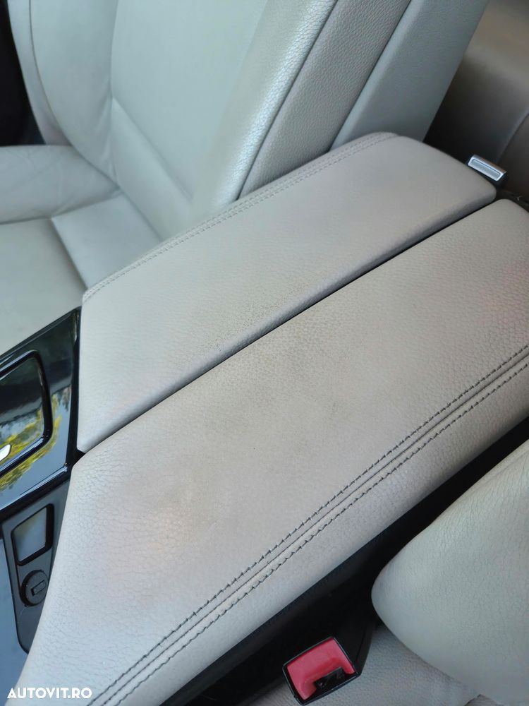 BMW Seria 5 520d - 26