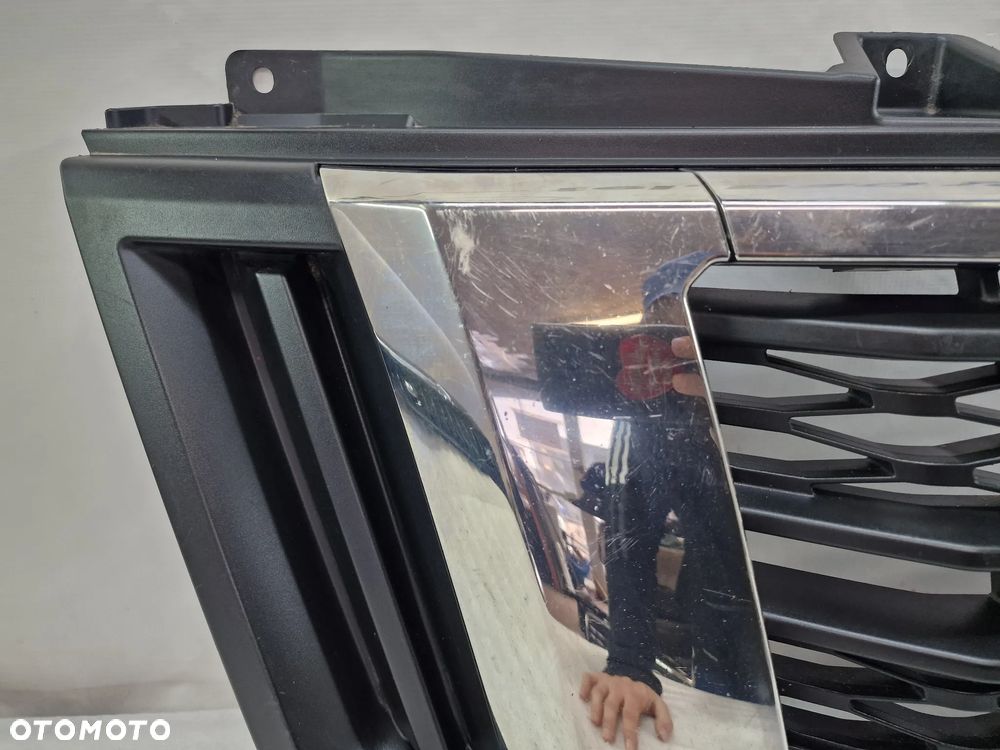 NISSAN NV400 LIFT 21- ATRAPA / GRILL PRZEDNI PRZÓD , NR 62310-8169R , NR AUKCJI GL791 - 16