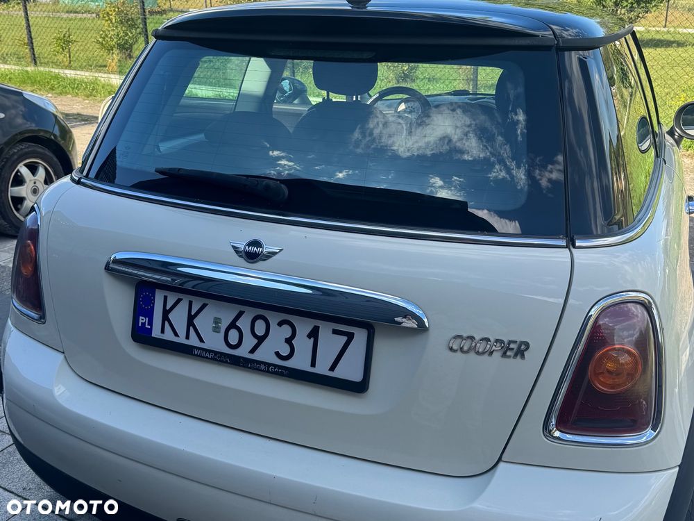 MINI Cooper Standard - 9