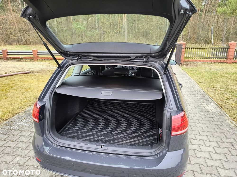 Volkswagen Golf 1.0 TSI BMT Trendline - 9