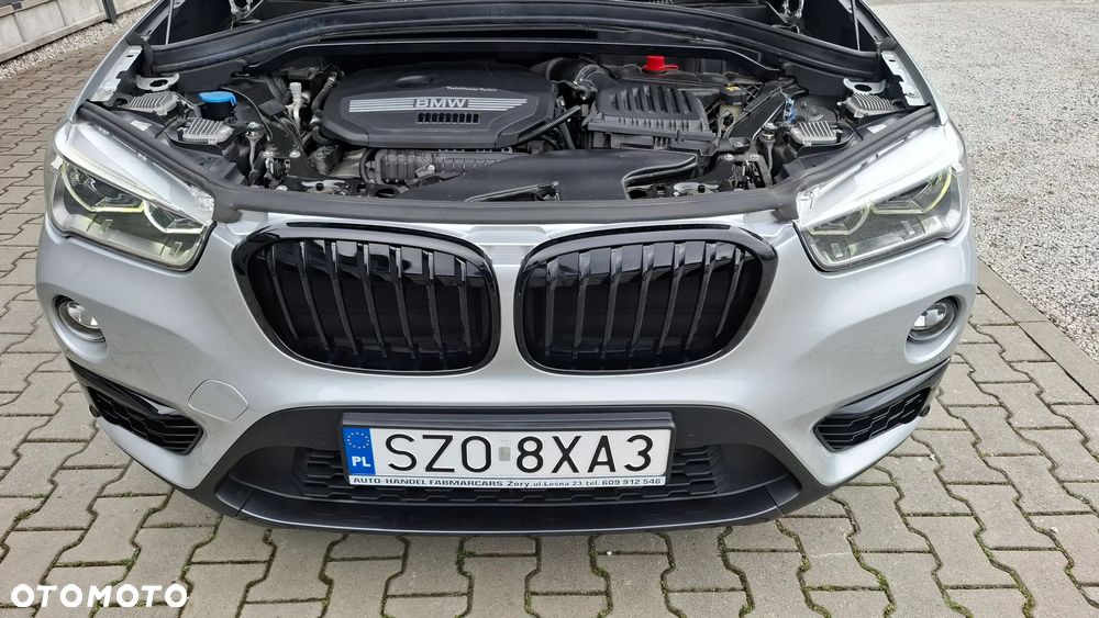 BMW X1 sDrive18i Advantage - 17