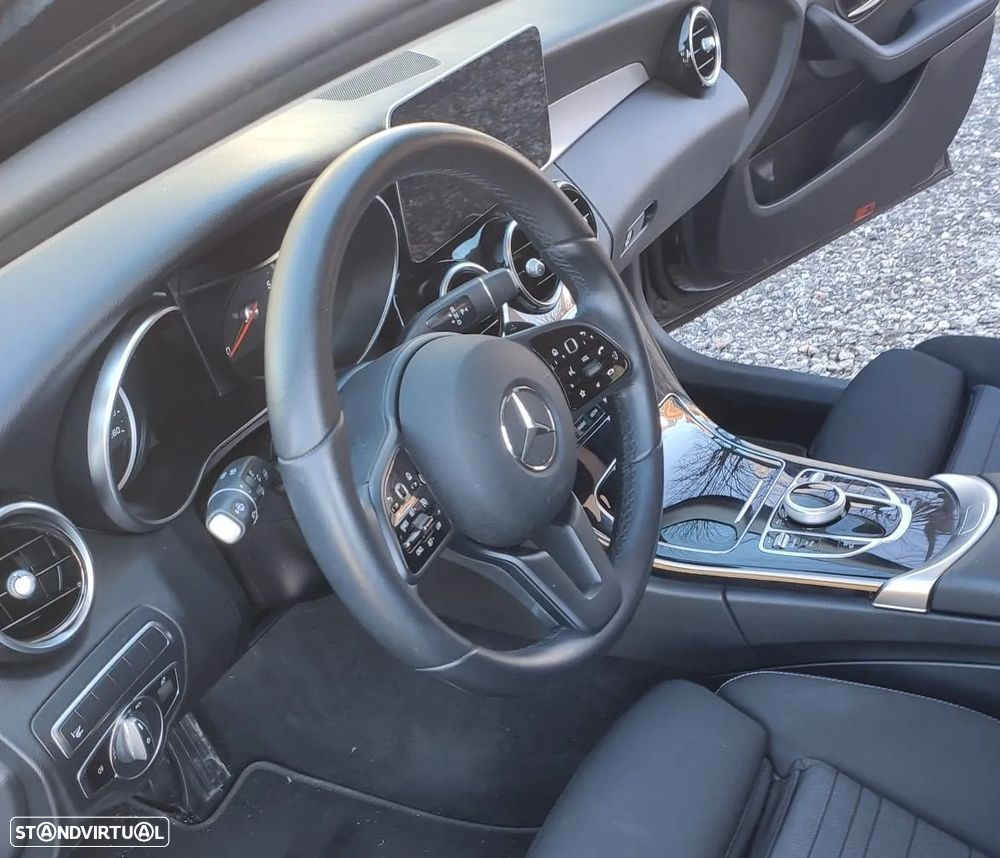 Mercedes-Benz C 300 - 10