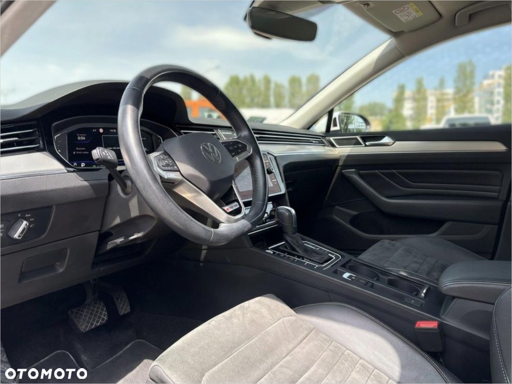 Volkswagen Passat 2.0 TDI 4Mot Elegance DSG - 16