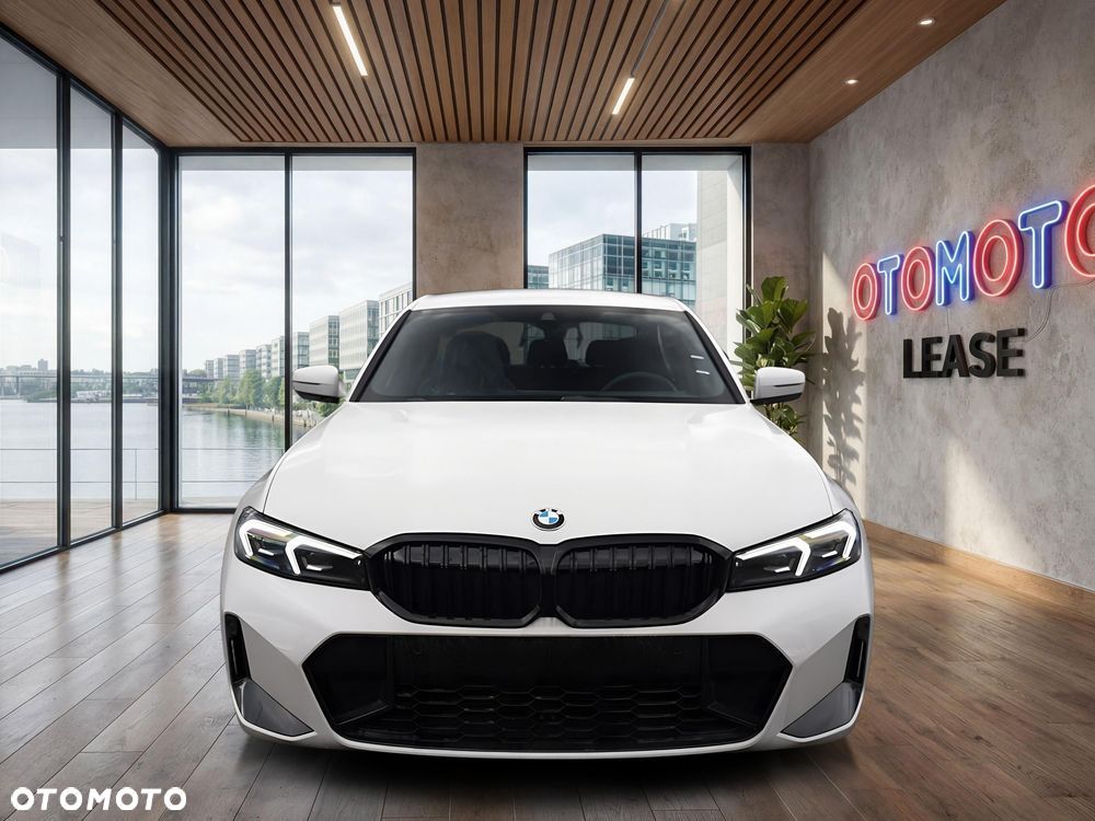 BMW Seria 3 320d xDrive mHEV M Sport sport - 3