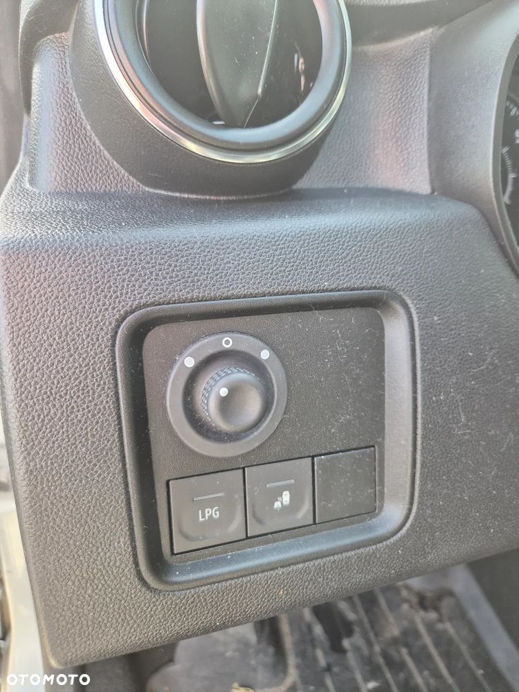 Dacia Duster 1.0 TCe Prestige - 11