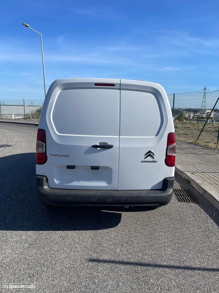 Citroën BERLINGO XL - 23