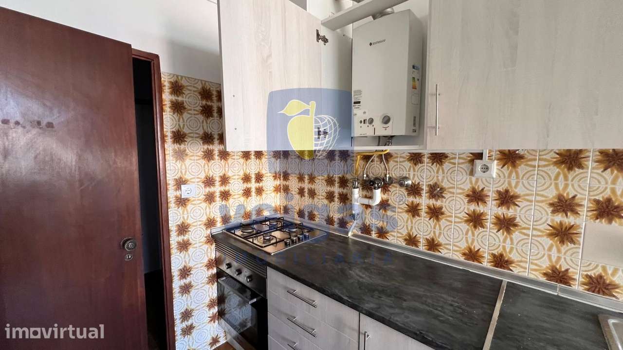 T1 Transformado em T2 | 70,63 m² | Luminosidade e Excelente Estado em - Grande imagem: 2/24