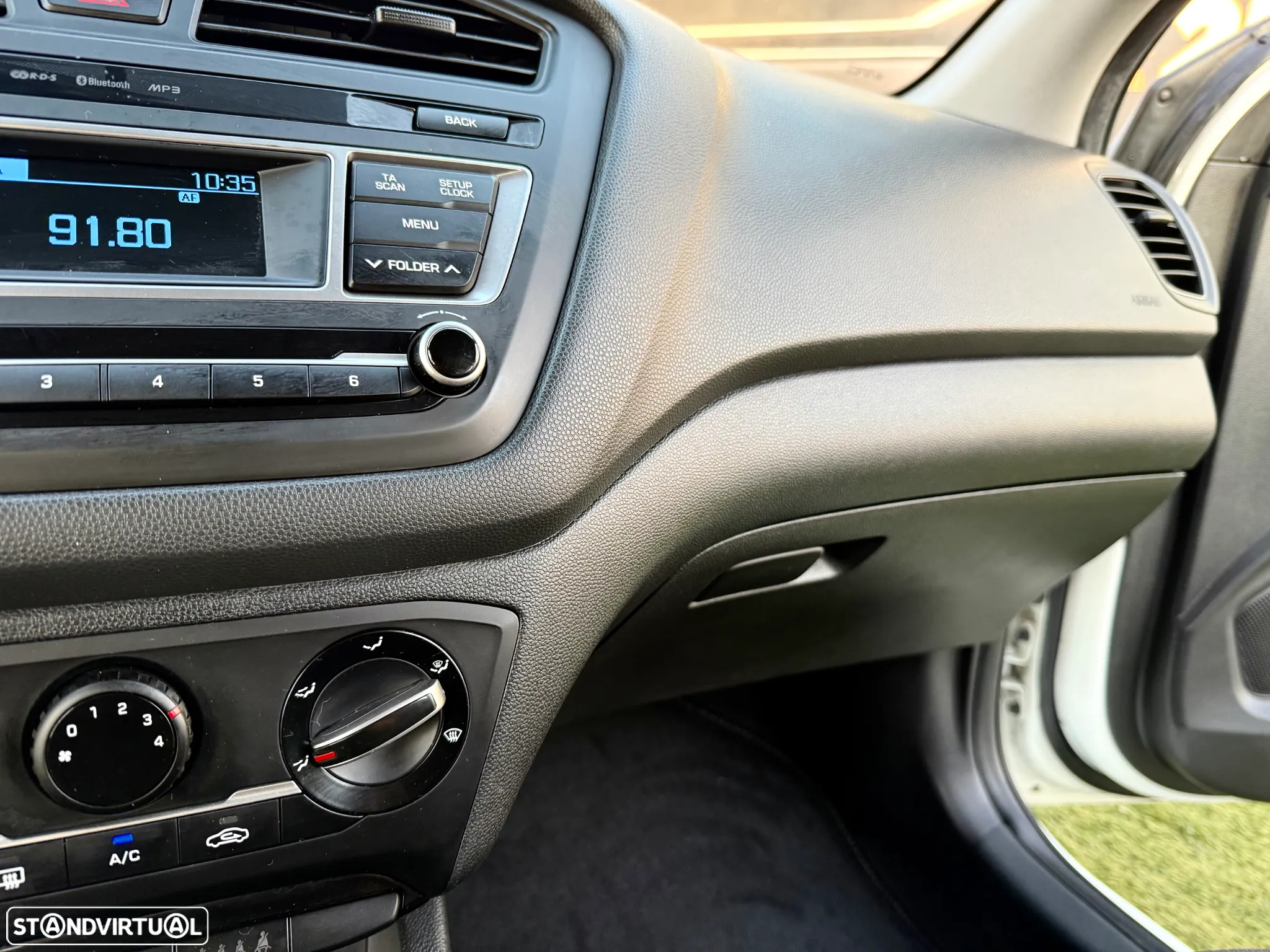 Hyundai i20 1.1 CRDi Blue Access+Bluetooth - 47