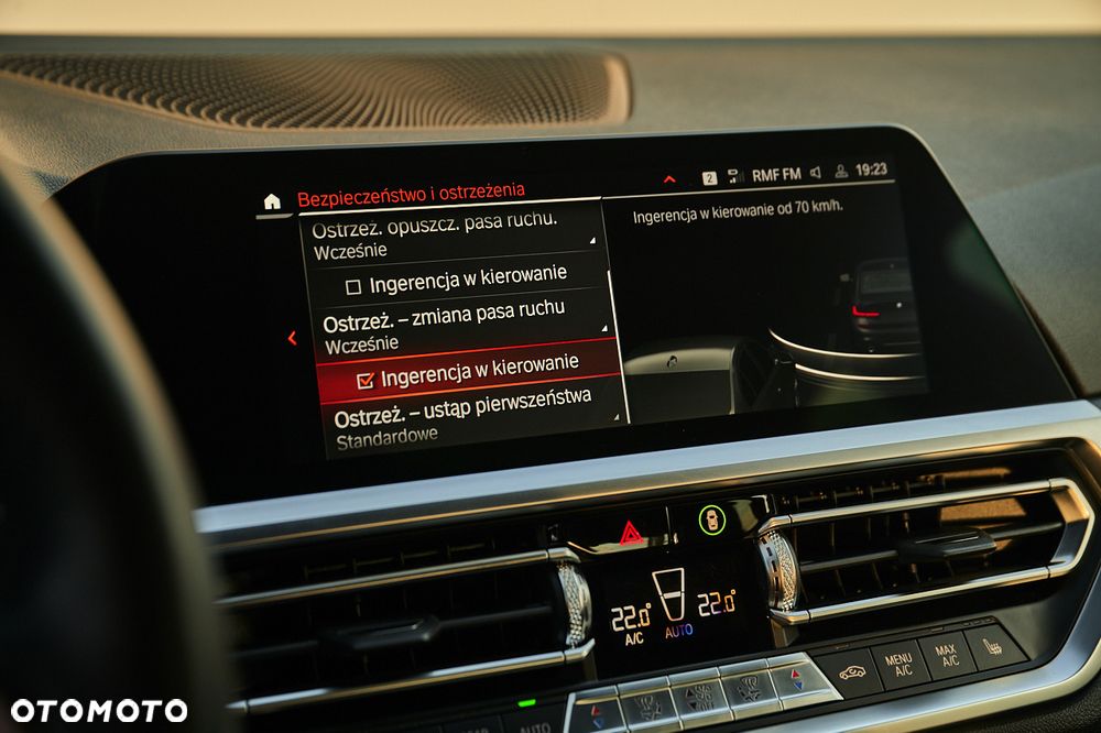 BMW Seria 3 320d xDrive mHEV M Sport sport - 39