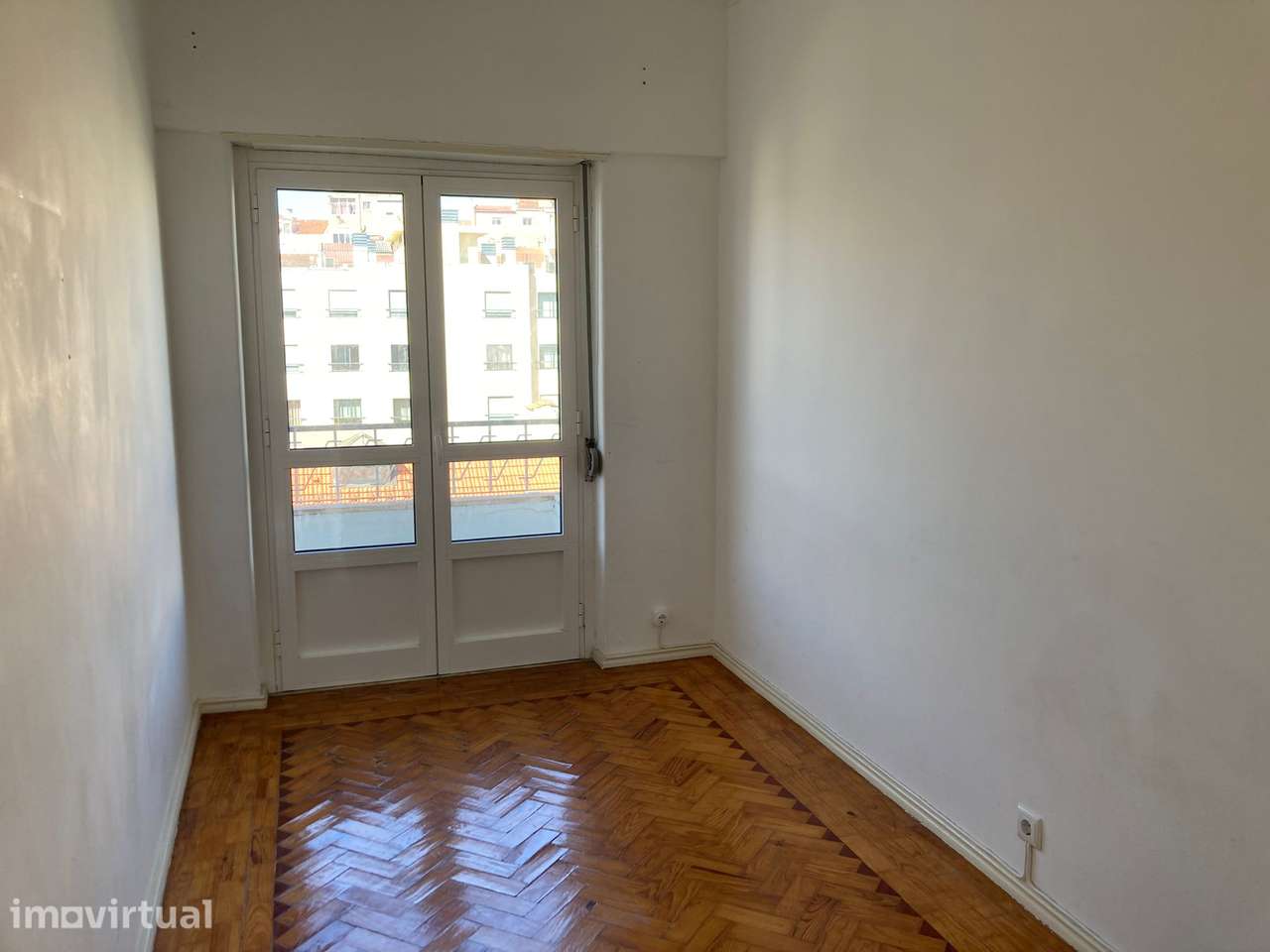 Apartamento T2 Santo Amaro Alcantara Renovado - Grande imagem: 4/12