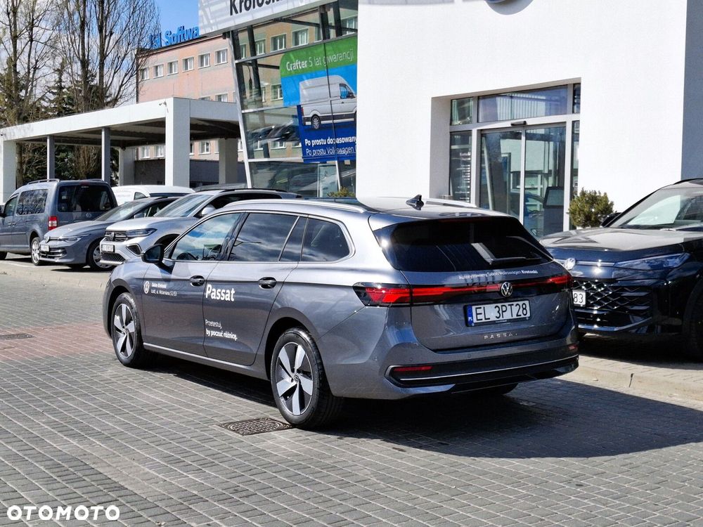 Volkswagen Passat - 5