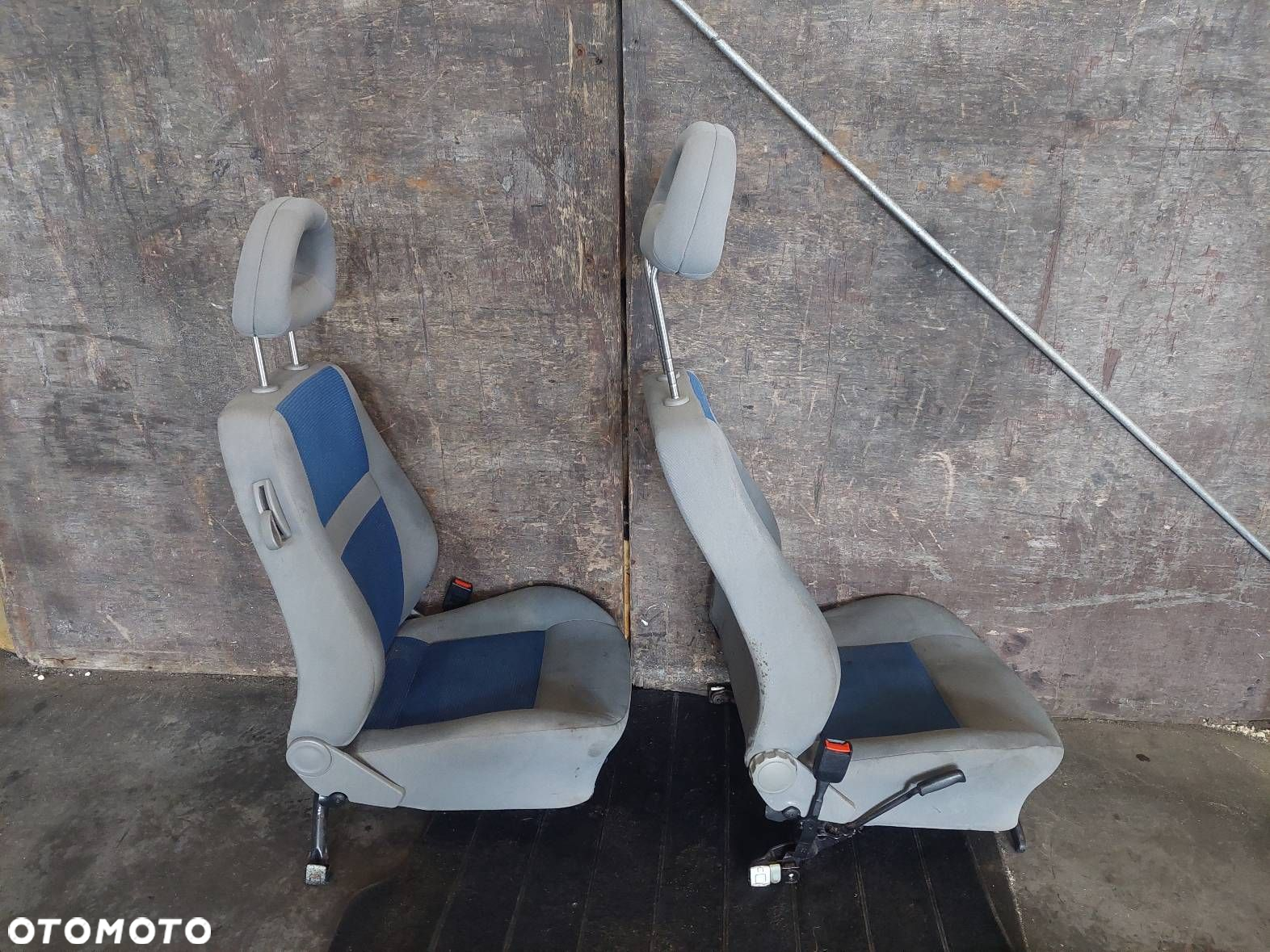 FOTELE KOMPLET LEWY PRAWY KANAPA TYŁ VOLKSWAGEN LUPO I 3L - 5