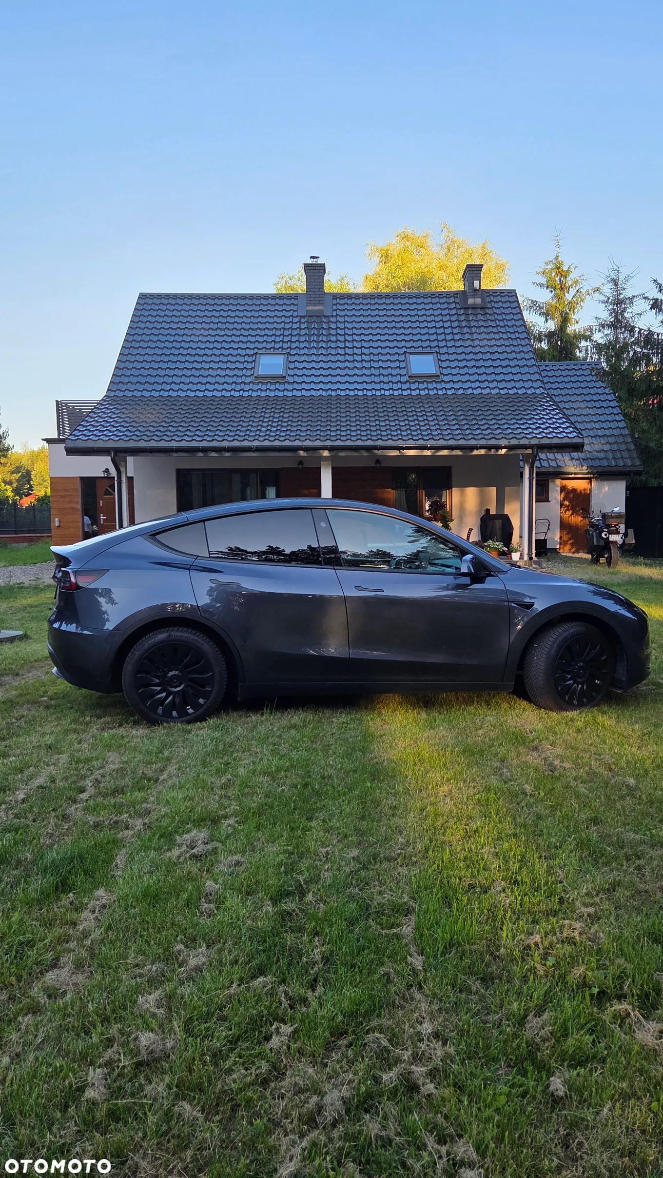 Tesla Y Model Long Range Dual Motor AWD - 5