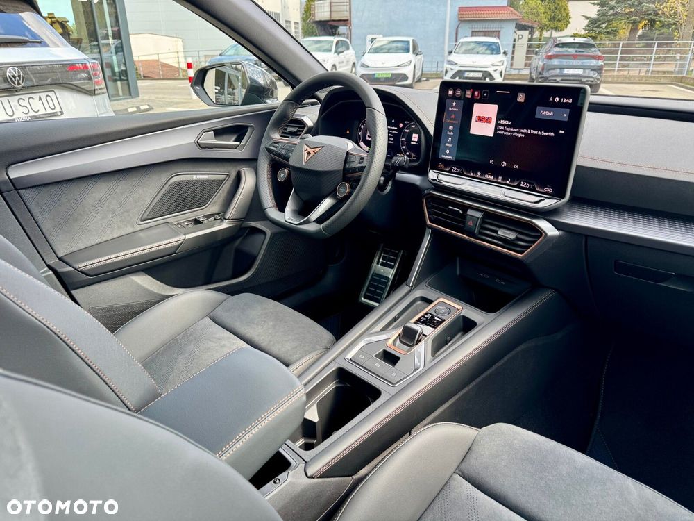 Cupra Leon 1.5 eTSI mHEV DSG - 39