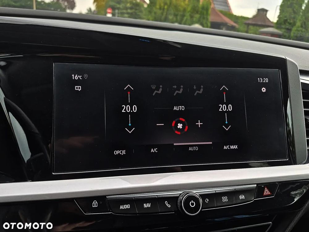 Opel Grandland Plug-in-Hybrid4 1.6 DI Automatik Ultimate - 18