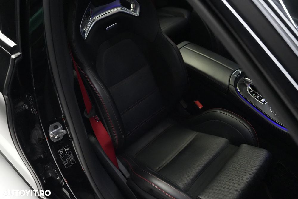 Mercedes-Benz E AMG 53 4MATIC Aut. - 40