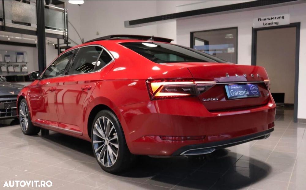 Skoda Superb 2.0 TDI 4X4 DSG L&K - 35