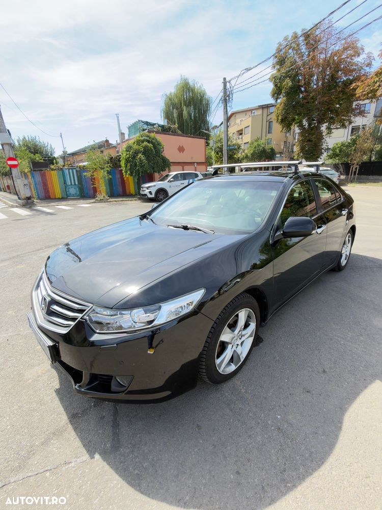 Honda Accord - 1