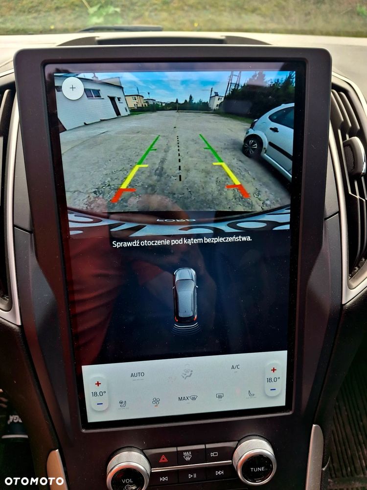 Ford Edge - 11