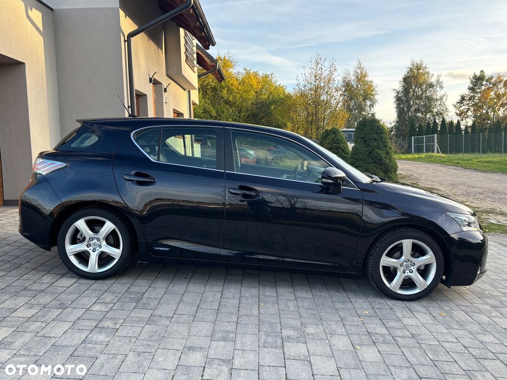 Lexus CT 200h Prestige - 12
