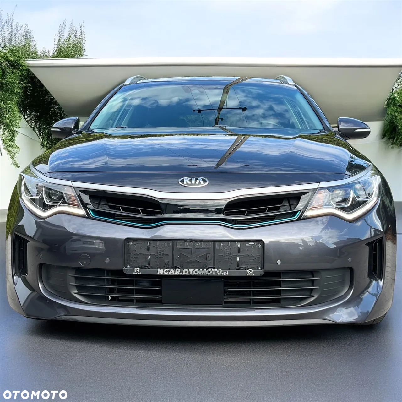 Kia Optima Plug-in Hybrid - 6
