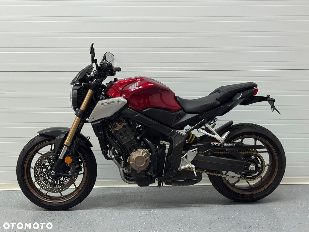 Honda CB - 21