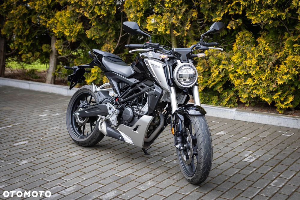 Honda CB - 3