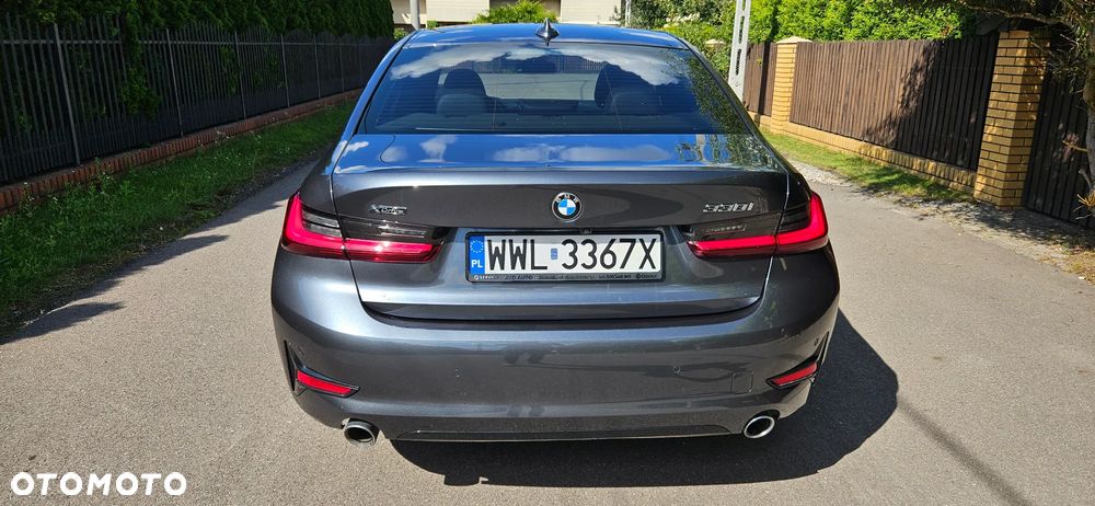 BMW Seria 3 330i xDrive M Sport sport - 4