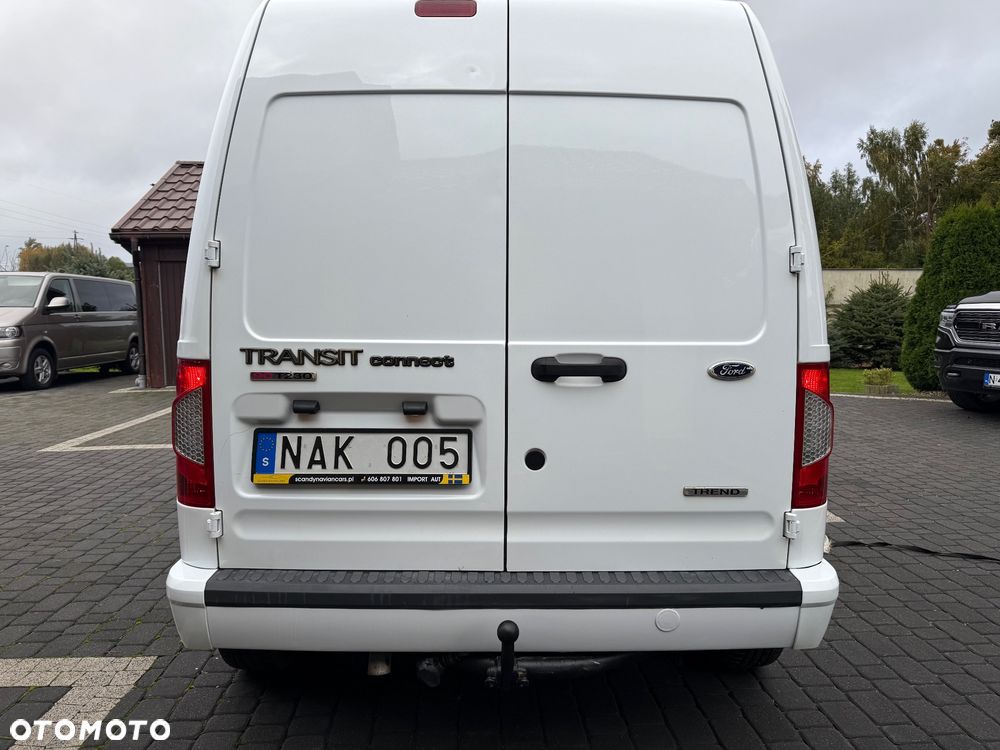 Ford Connect - 4