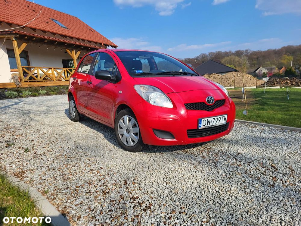Toyota Yaris 1.4 D-4D Sol - 1