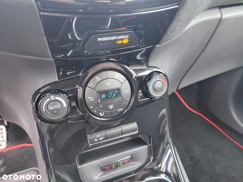 Ford Fiesta 1.0 EcoBoost STart-Stop ST-LINE - 33
