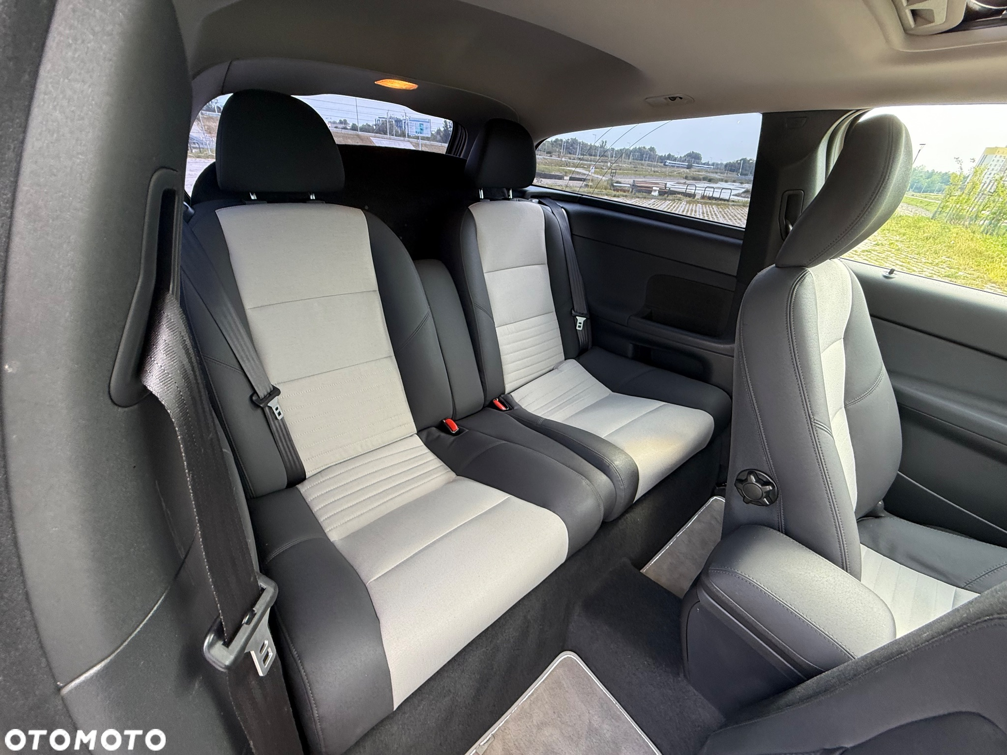 Volvo C30 T5 Momentum - 33
