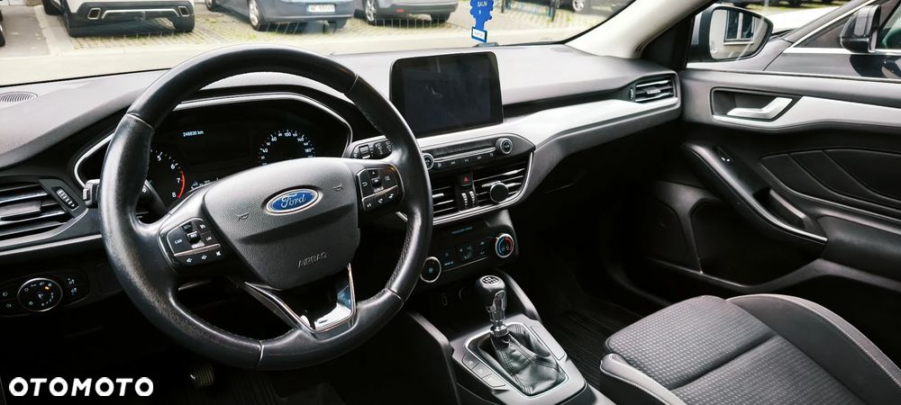 Ford Focus 1.0 EcoBoost Trend Edition Business - 7