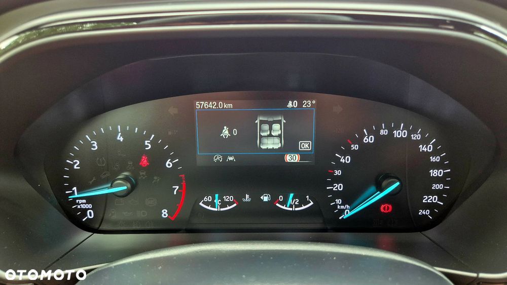 Ford Focus 1.5 EcoBoost STart-Stopp-System ST-LINE - 36