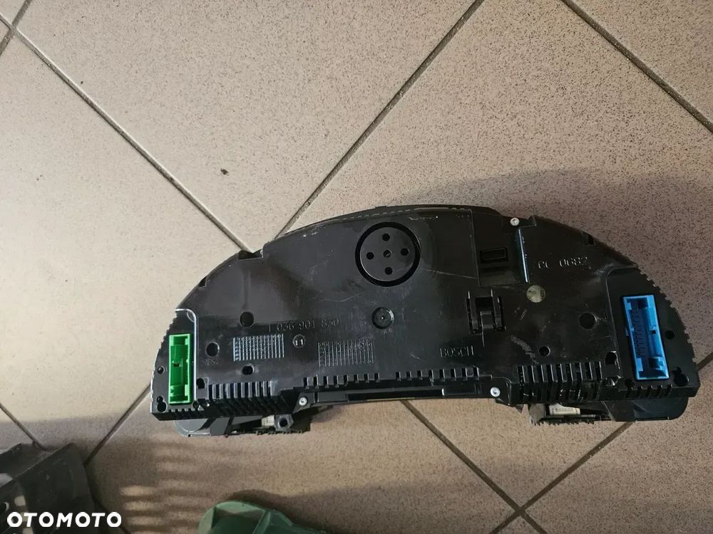 LICZNIK 0263664226 AUDI A4 B7 2.0 TDI - 3