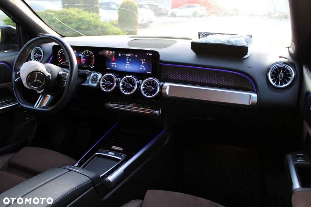 Mercedes-Benz GLB 220 mHEV 4-Matic AMG Line 8G-DCT - 14