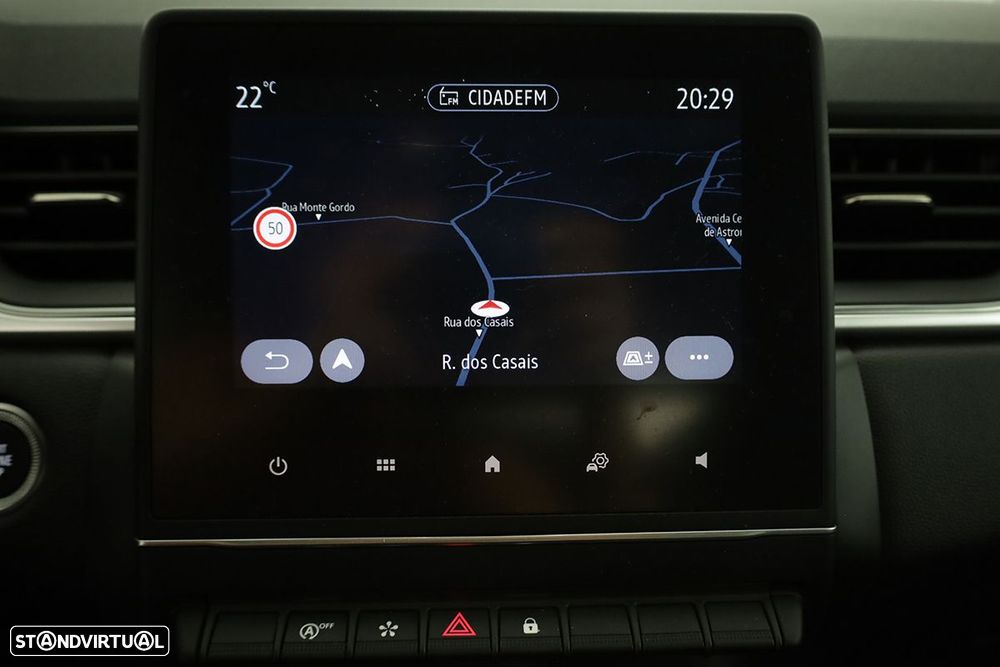 Renault Captur 1.0 TCe Techno Bi-Fuel - 11