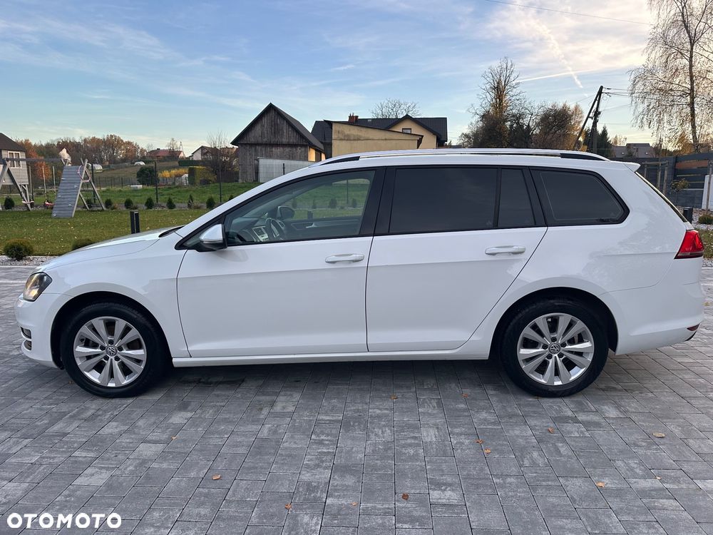 Volkswagen Golf 1.6 TDI BlueMotion Technology Comfortline - 2