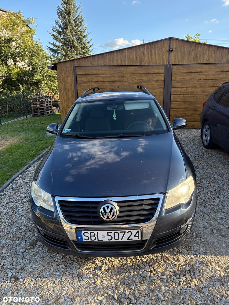 Volkswagen Passat 1.9 TDI Comfortline - 1
