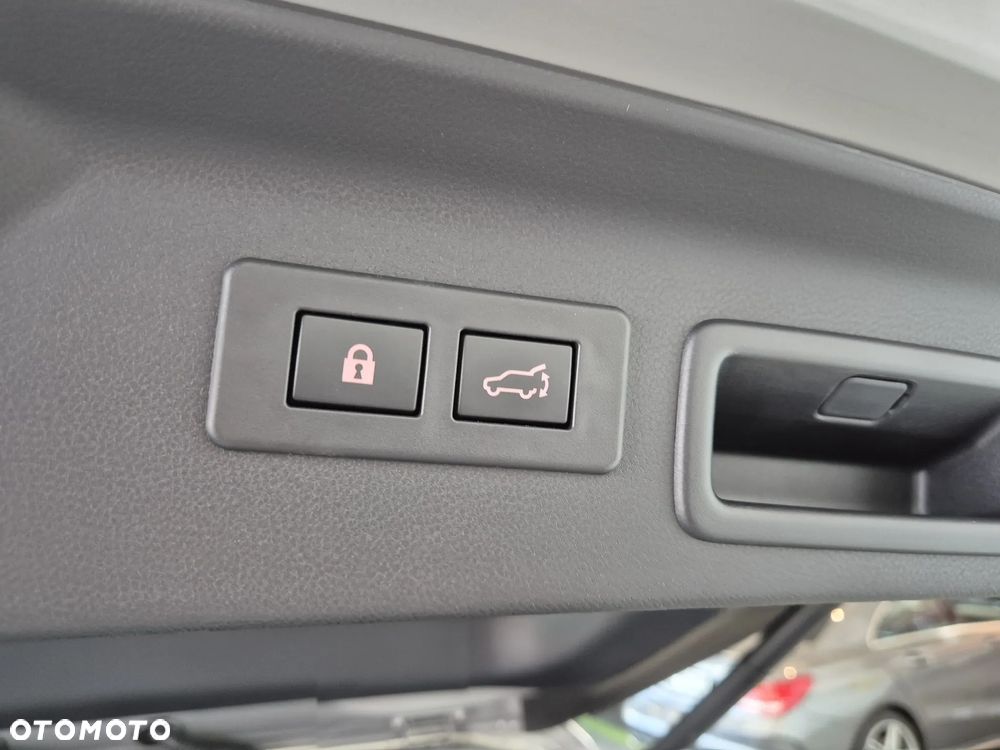 Subaru Forester 2.0i-L Platinum (EyeSight) Lineartronic - 13