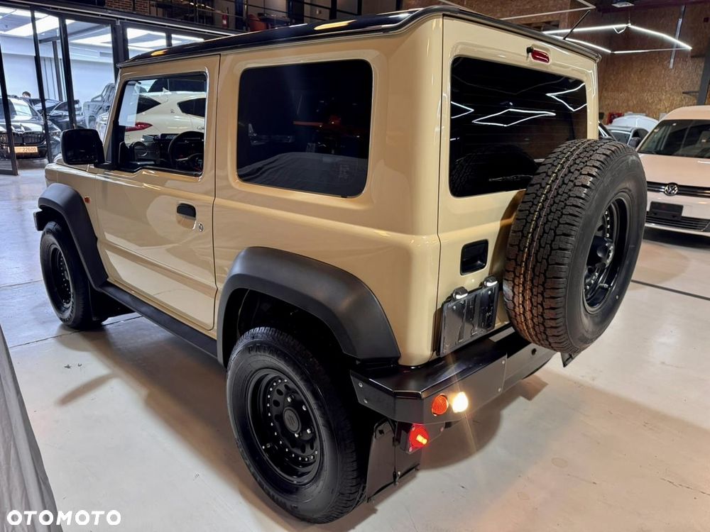 Suzuki Jimny - 12