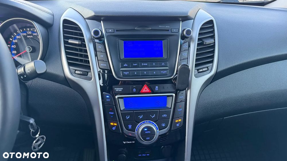 Hyundai i30 1.4 Base - 4