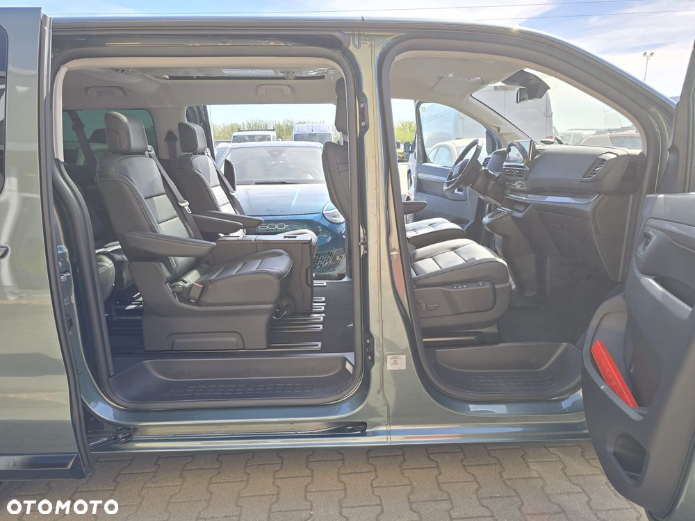 Fiat Ulysse Business VIP EAT8 - 10